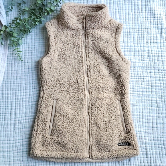 Beige Woods Sherpa Vest - Picture 2 of 8